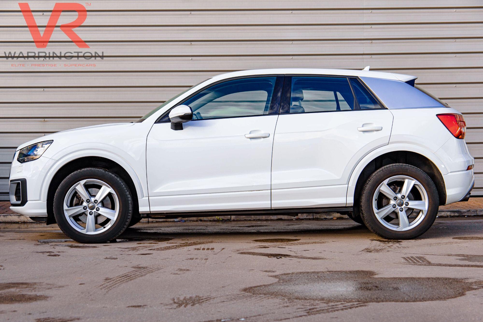 Audi Q2 view 7