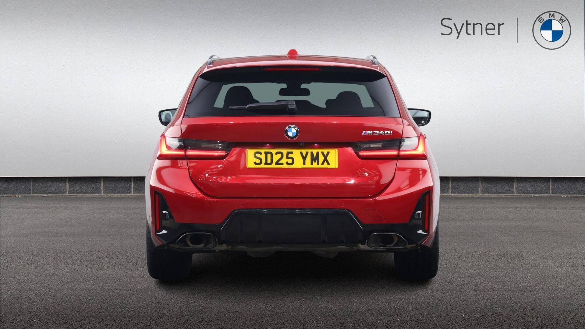 BMW 3 Series view 15