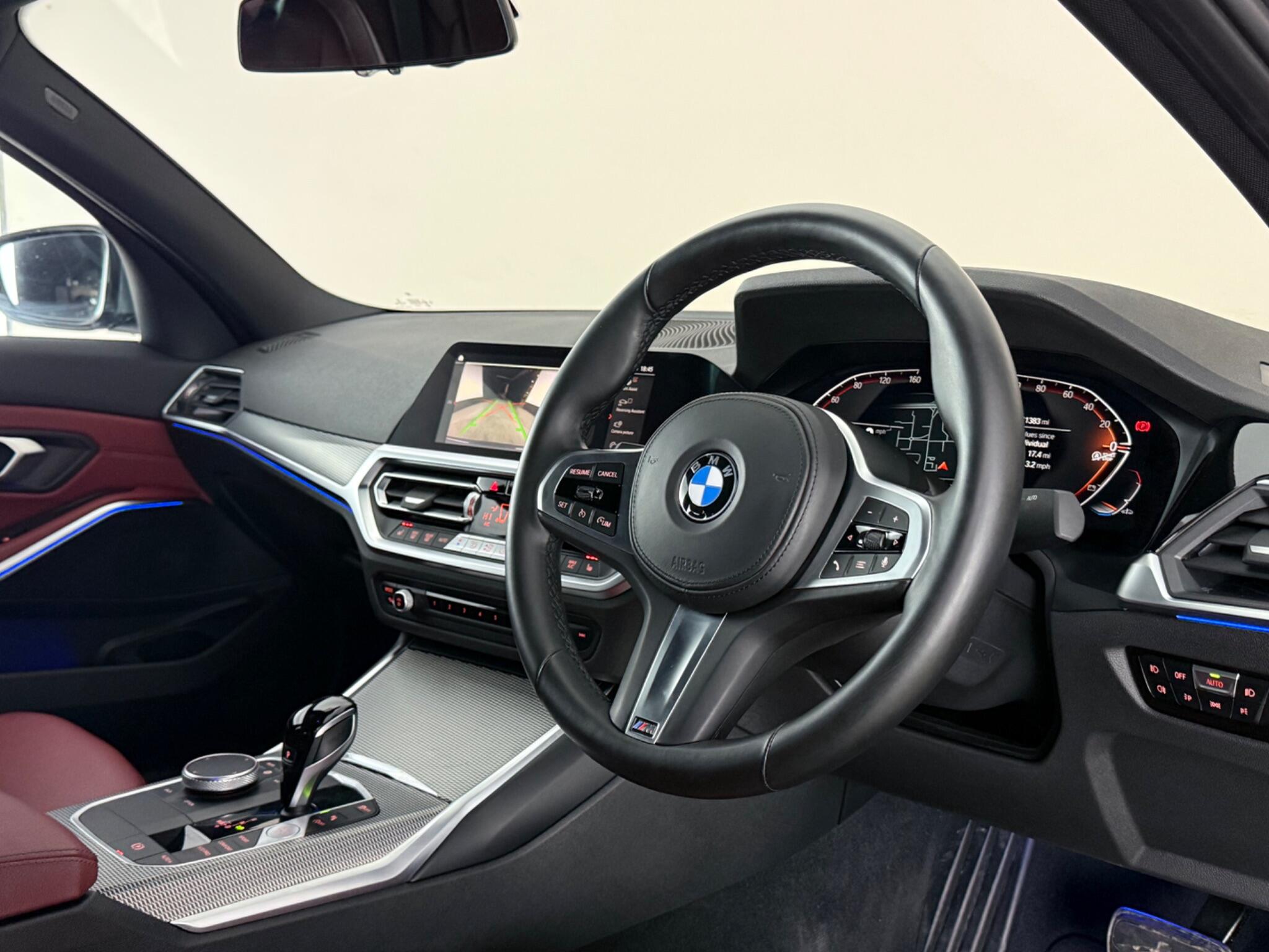 BMW 3 Series view 3
