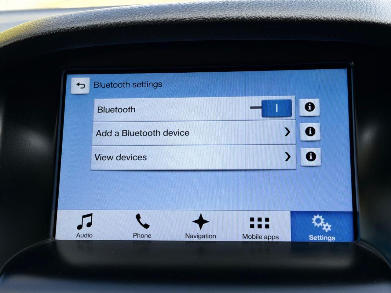 Ford Focus view 48