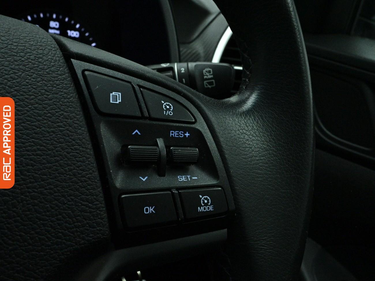 Hyundai Tucson view 22
