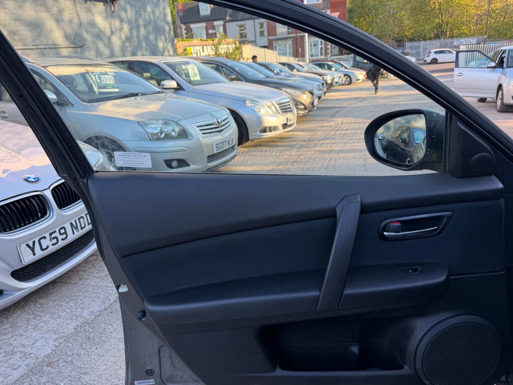Mazda Mazda6 view 13