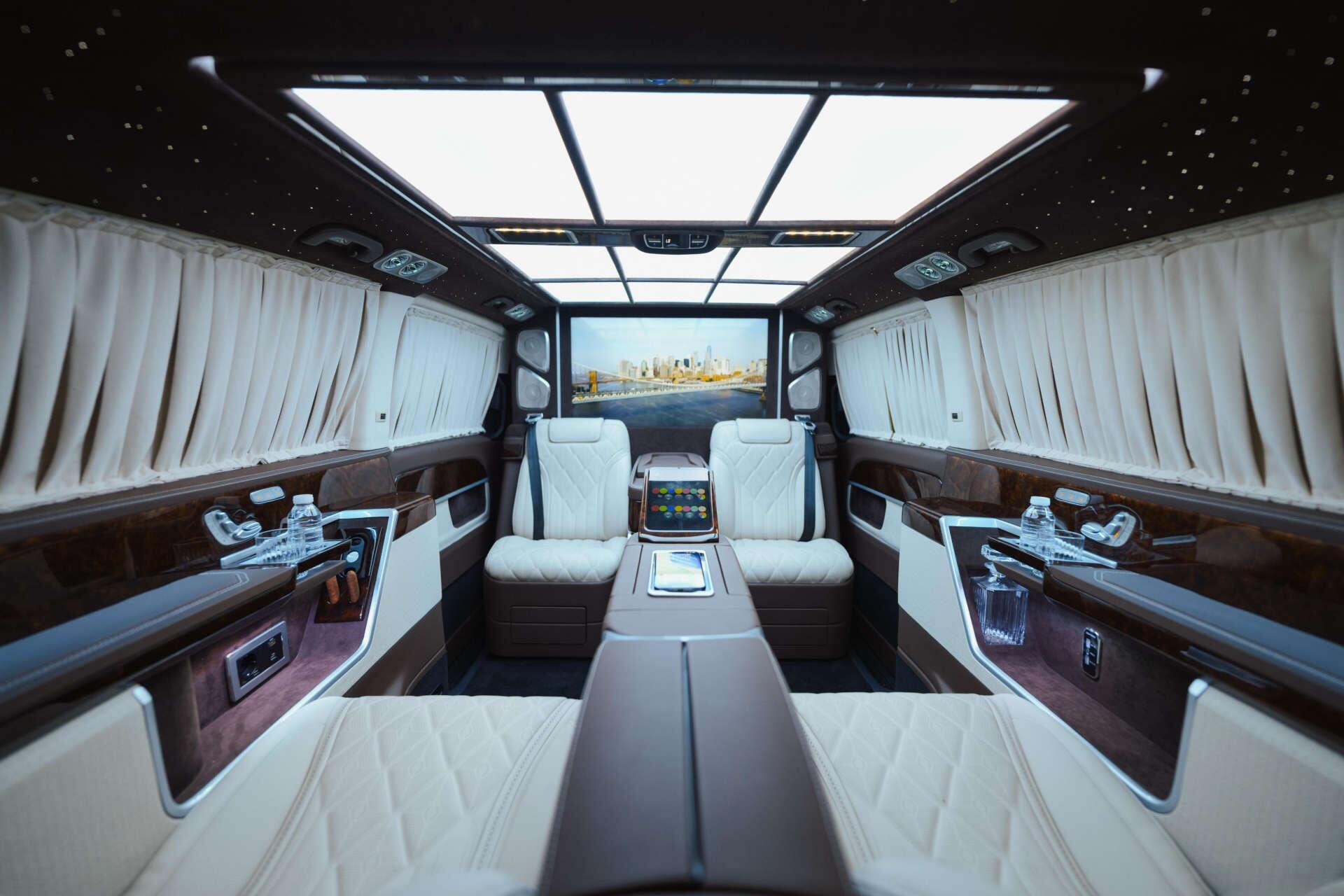 Mercedes-Benz V Class view 9