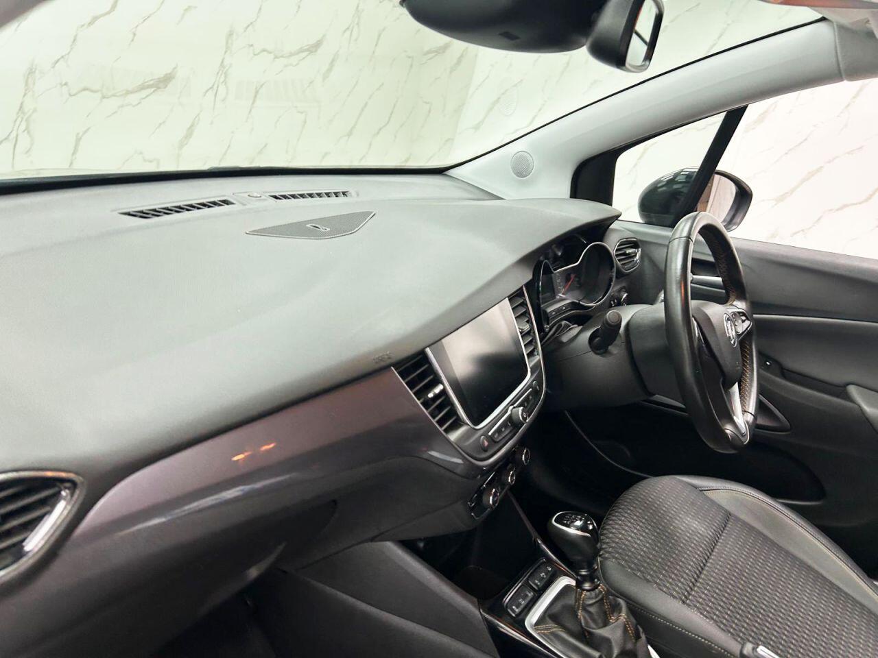 Vauxhall Crossland X view 14