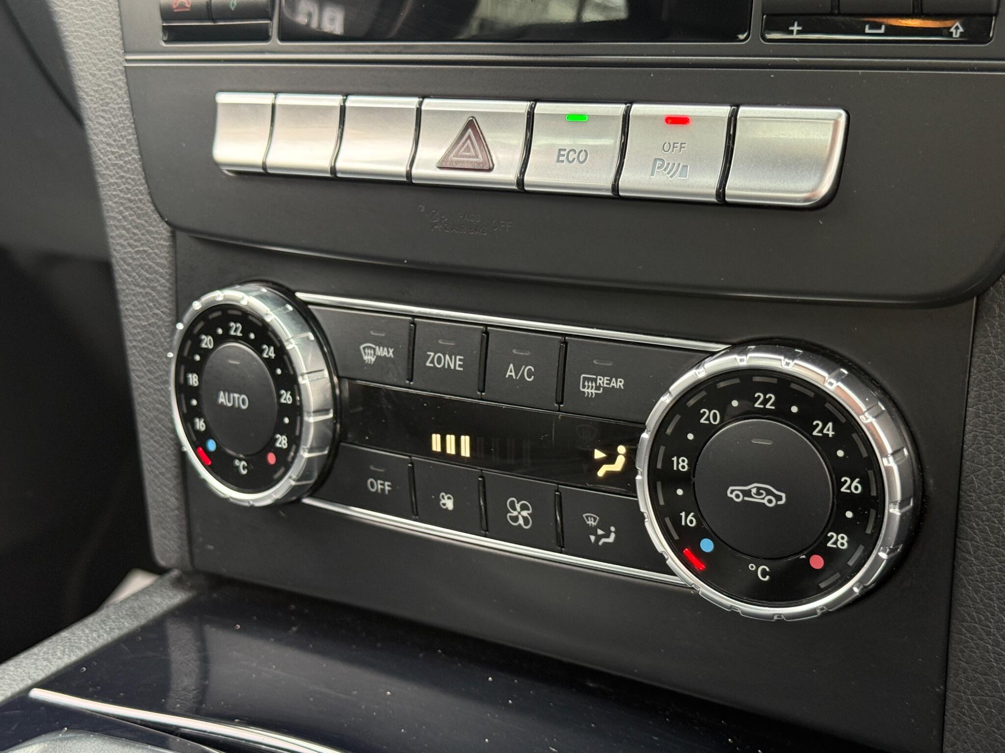 Mercedes-Benz C Class - Image 55