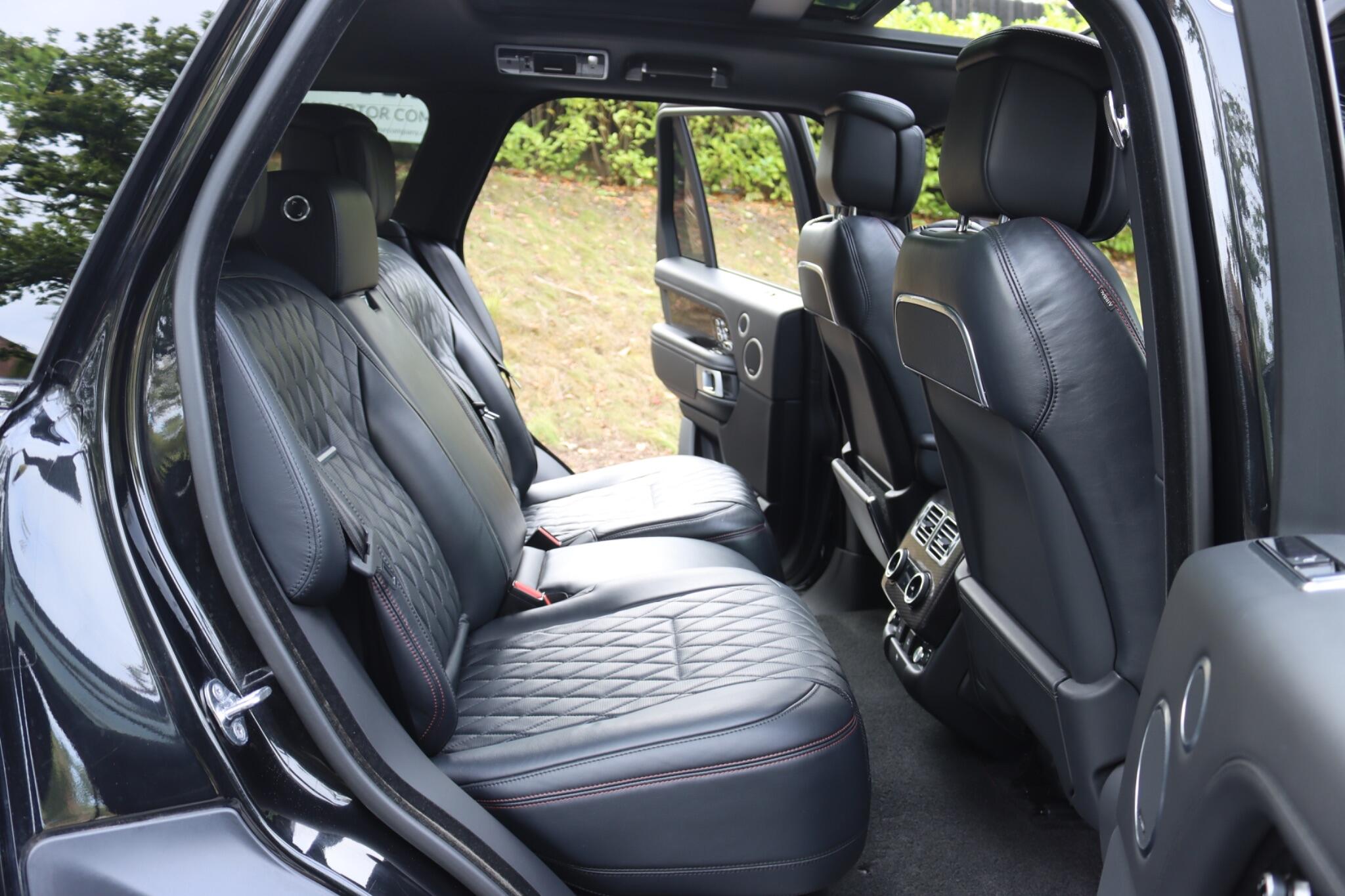 Land Rover Range Rover view 57