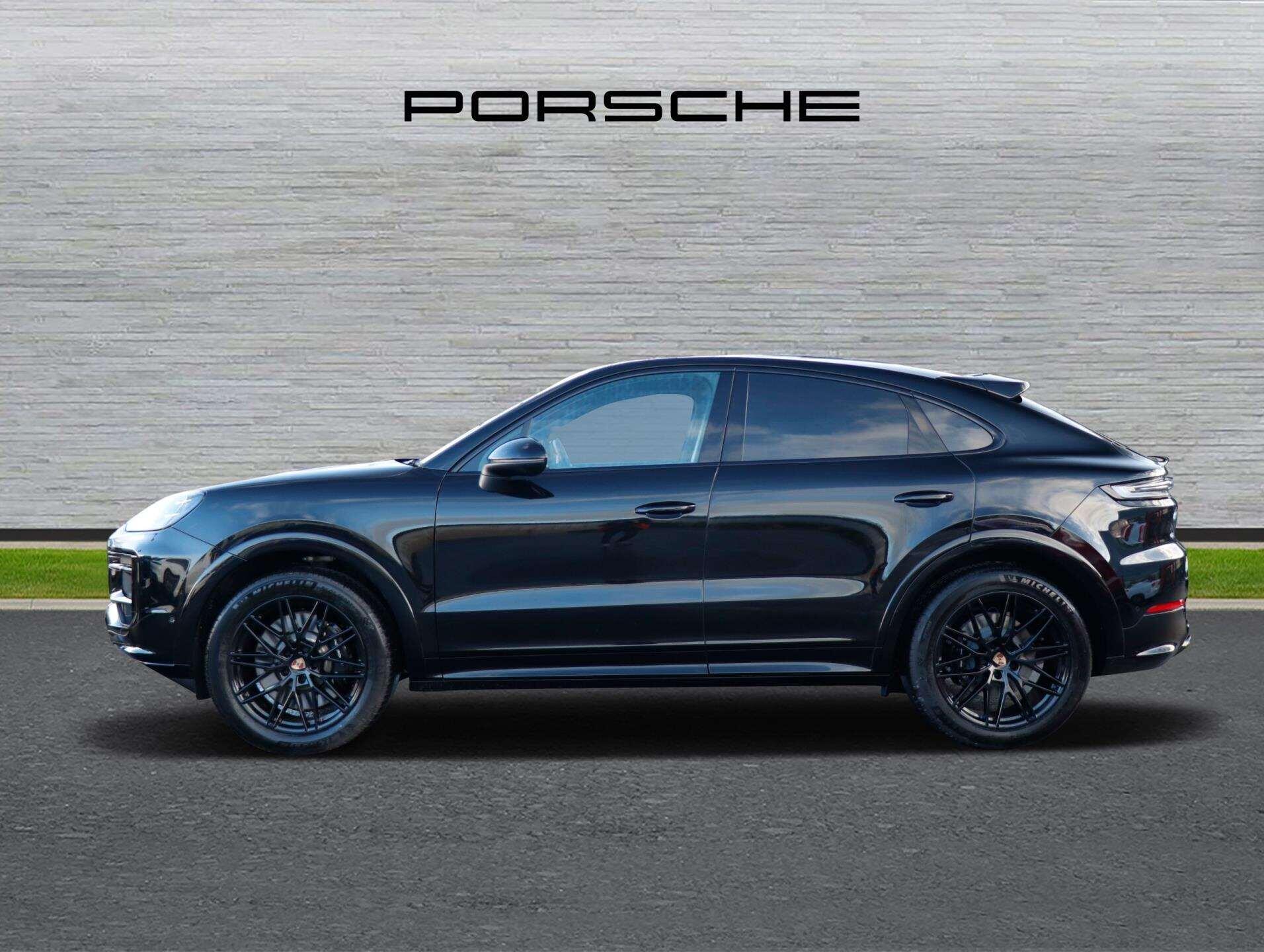 Porsche Cayenne view 6