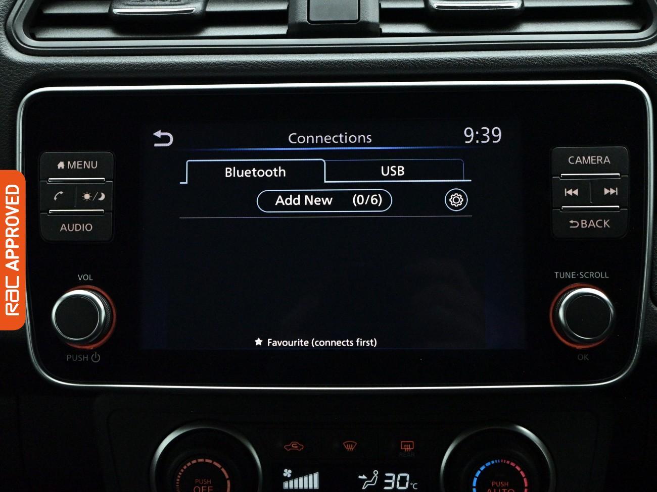 Nissan Leaf view 15