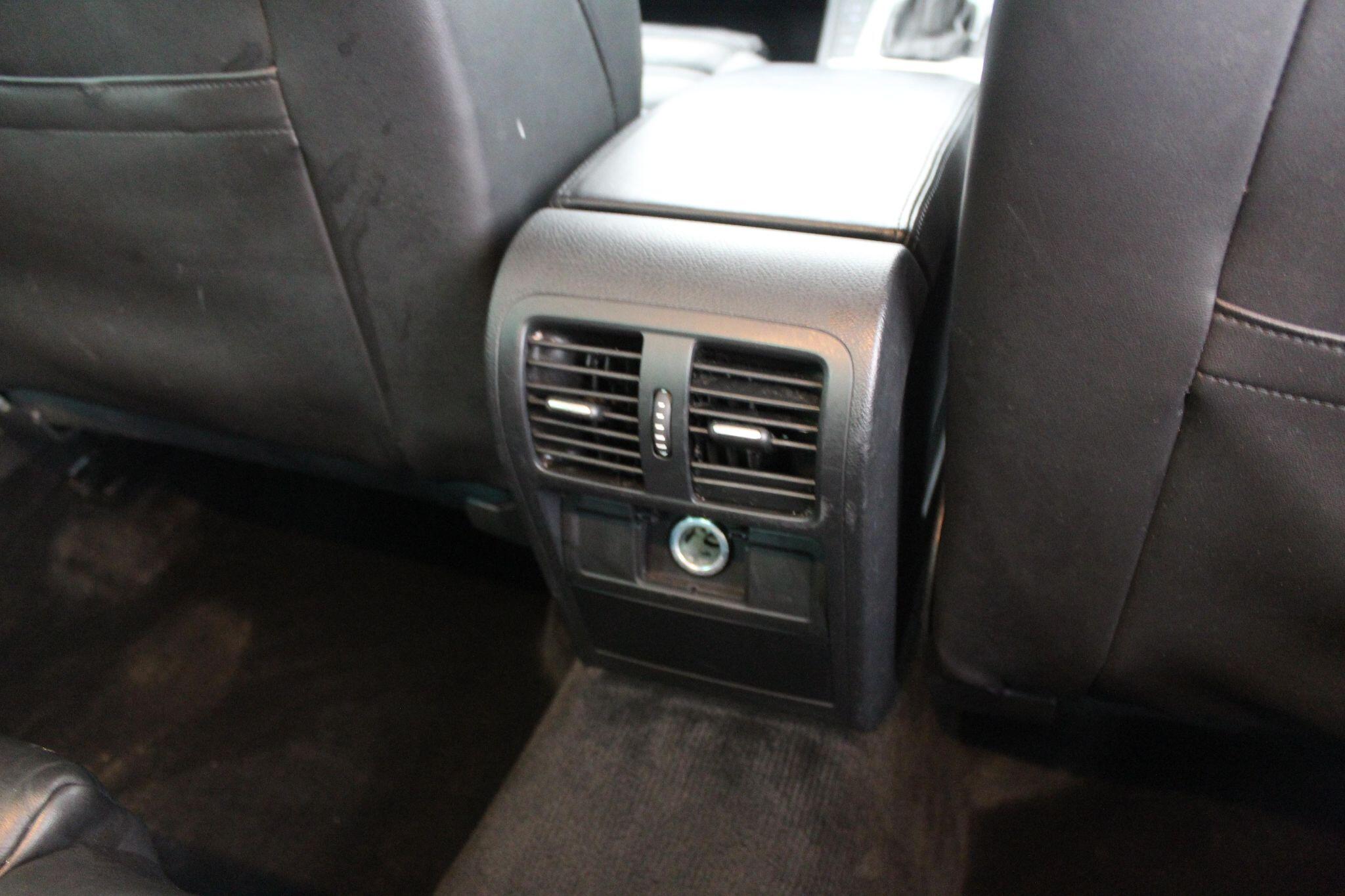 Volkswagen CC view 52