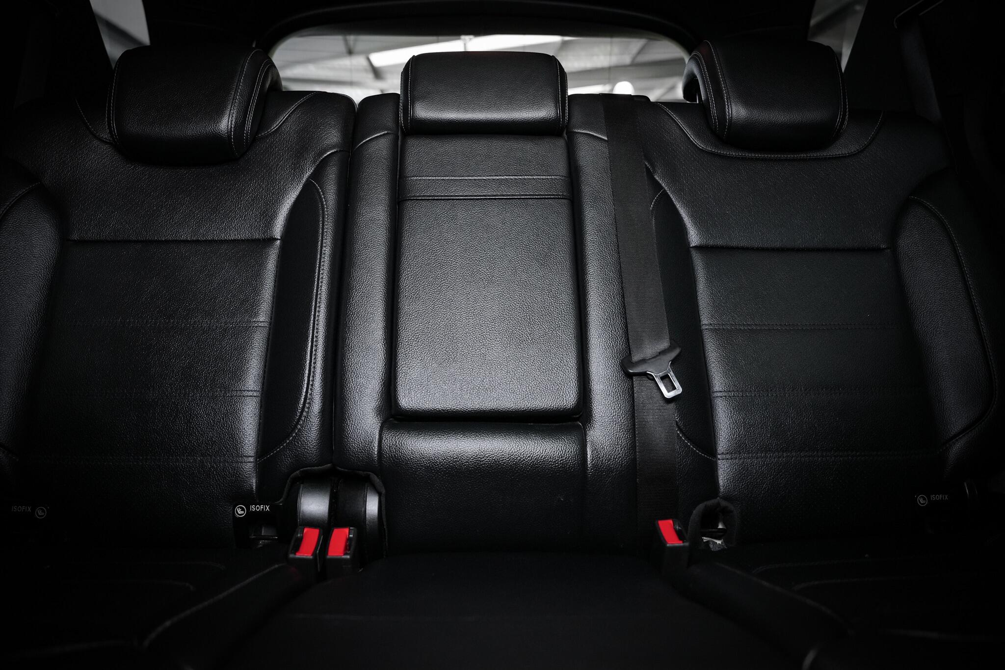 Mercedes-Benz GLE view 25