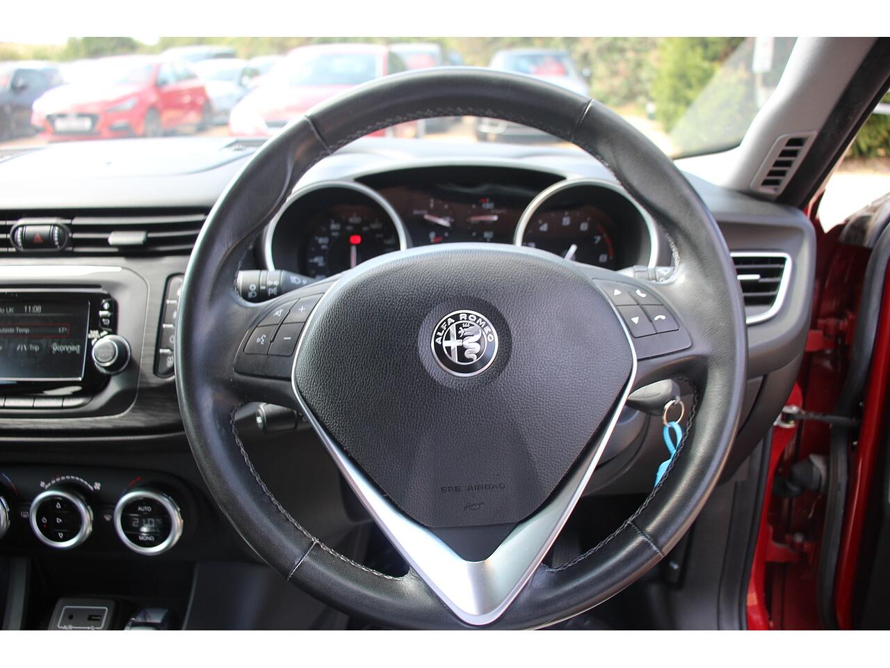 Alfa Romeo Giulietta view 27