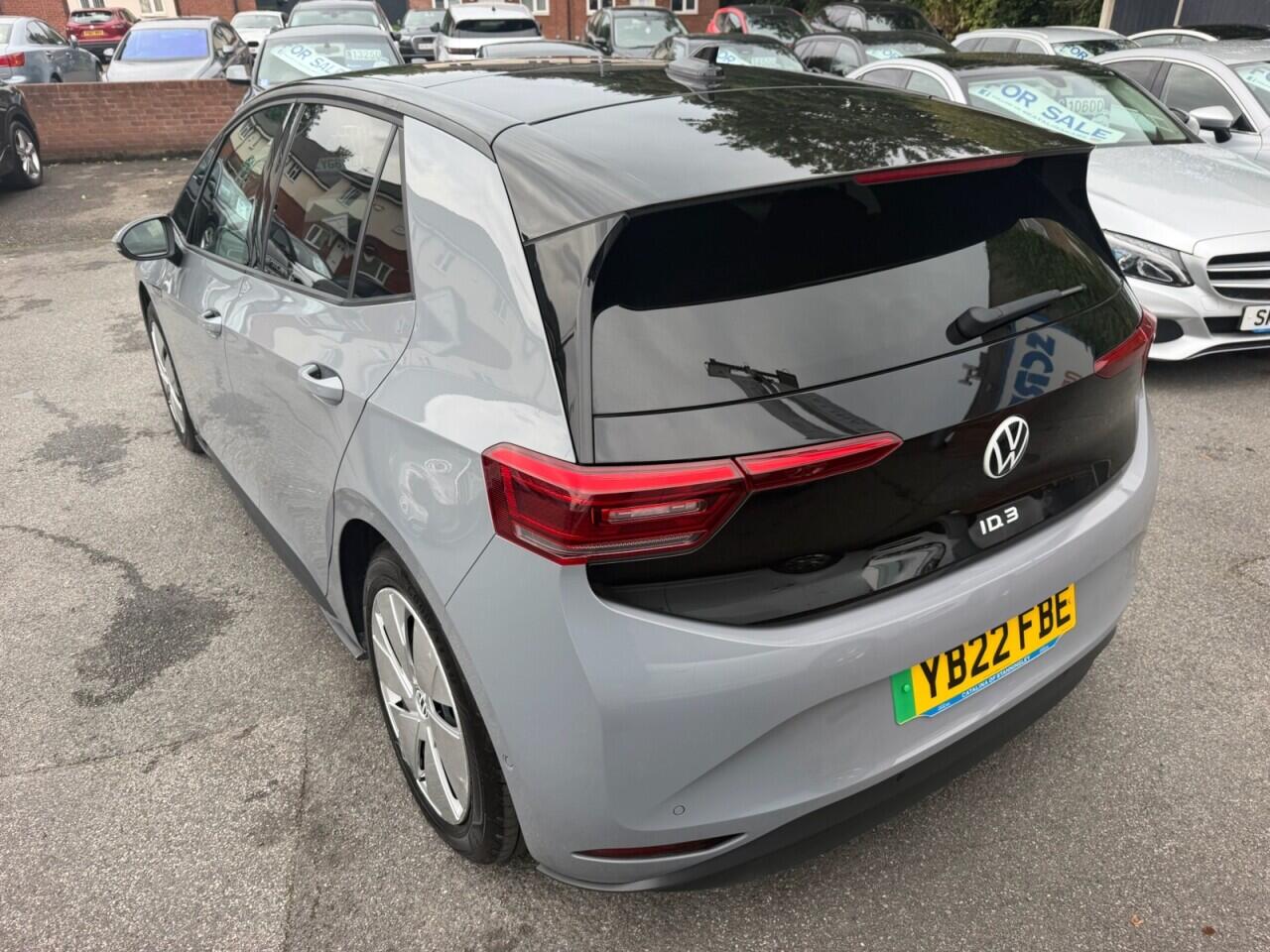 Volkswagen ID.3 view 8