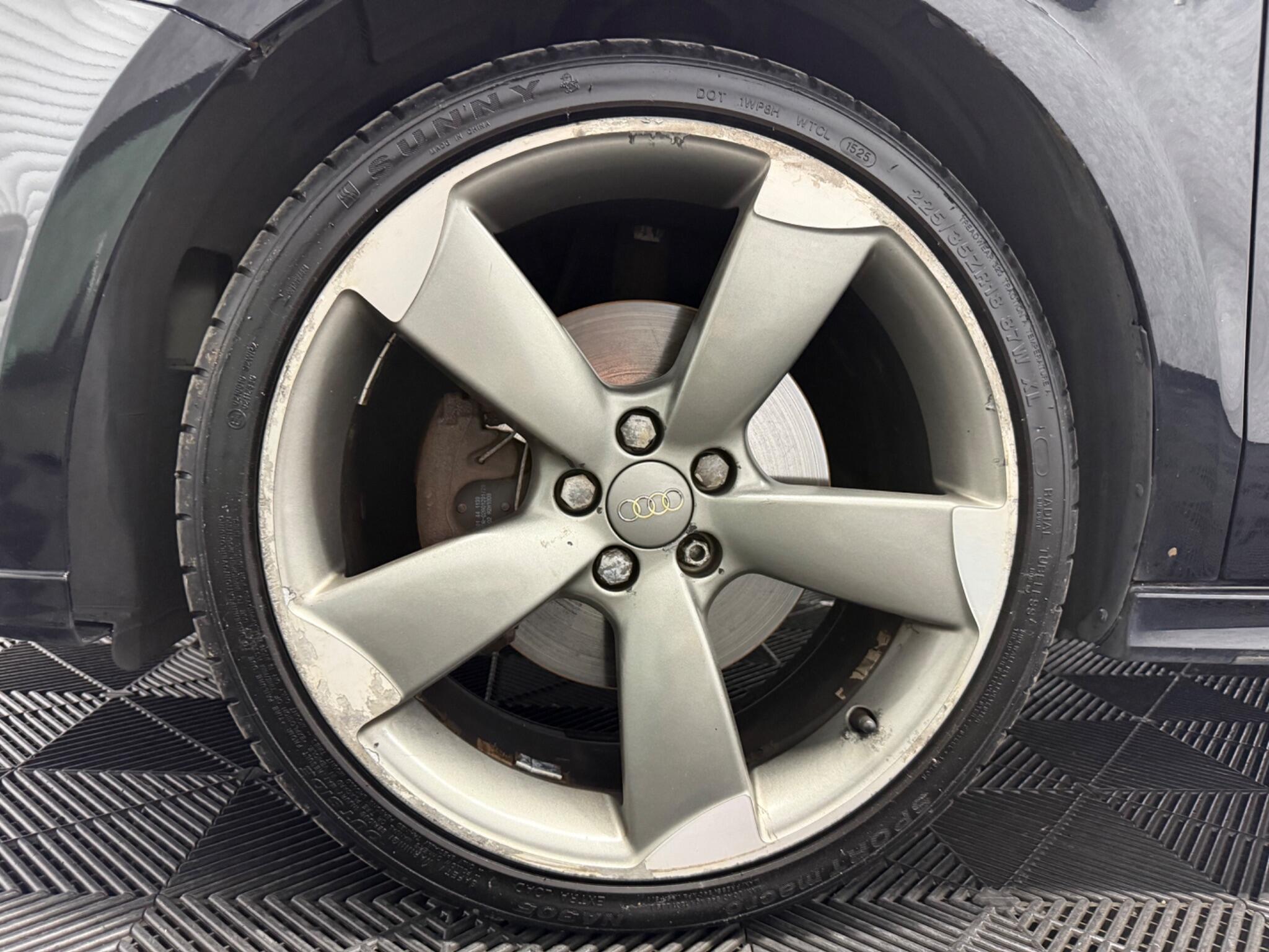 Audi A1 view 21