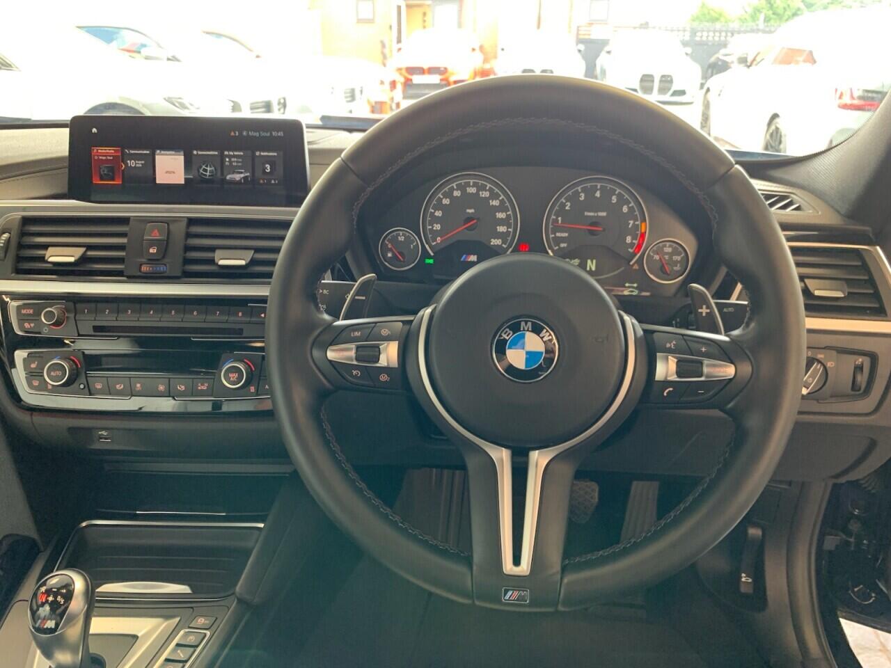 BMW M3 view 33