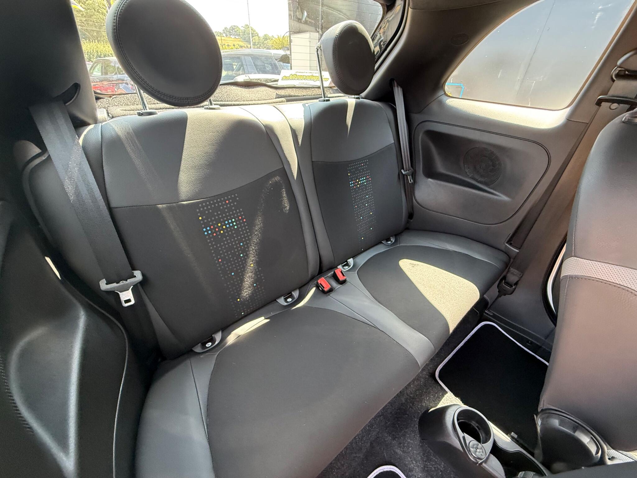 Fiat 500 view 21