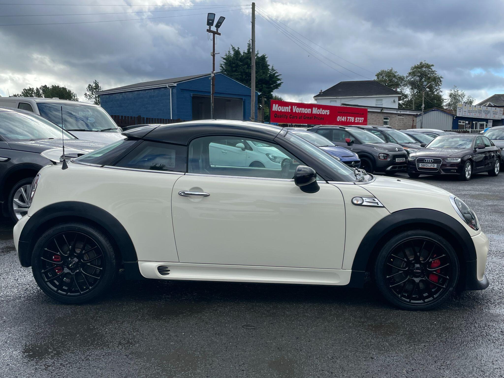 Mini Coupe view 15