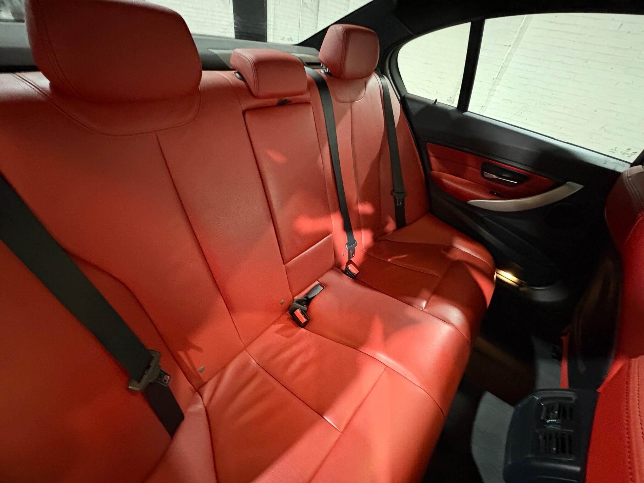 BMW 3 Series view 50
