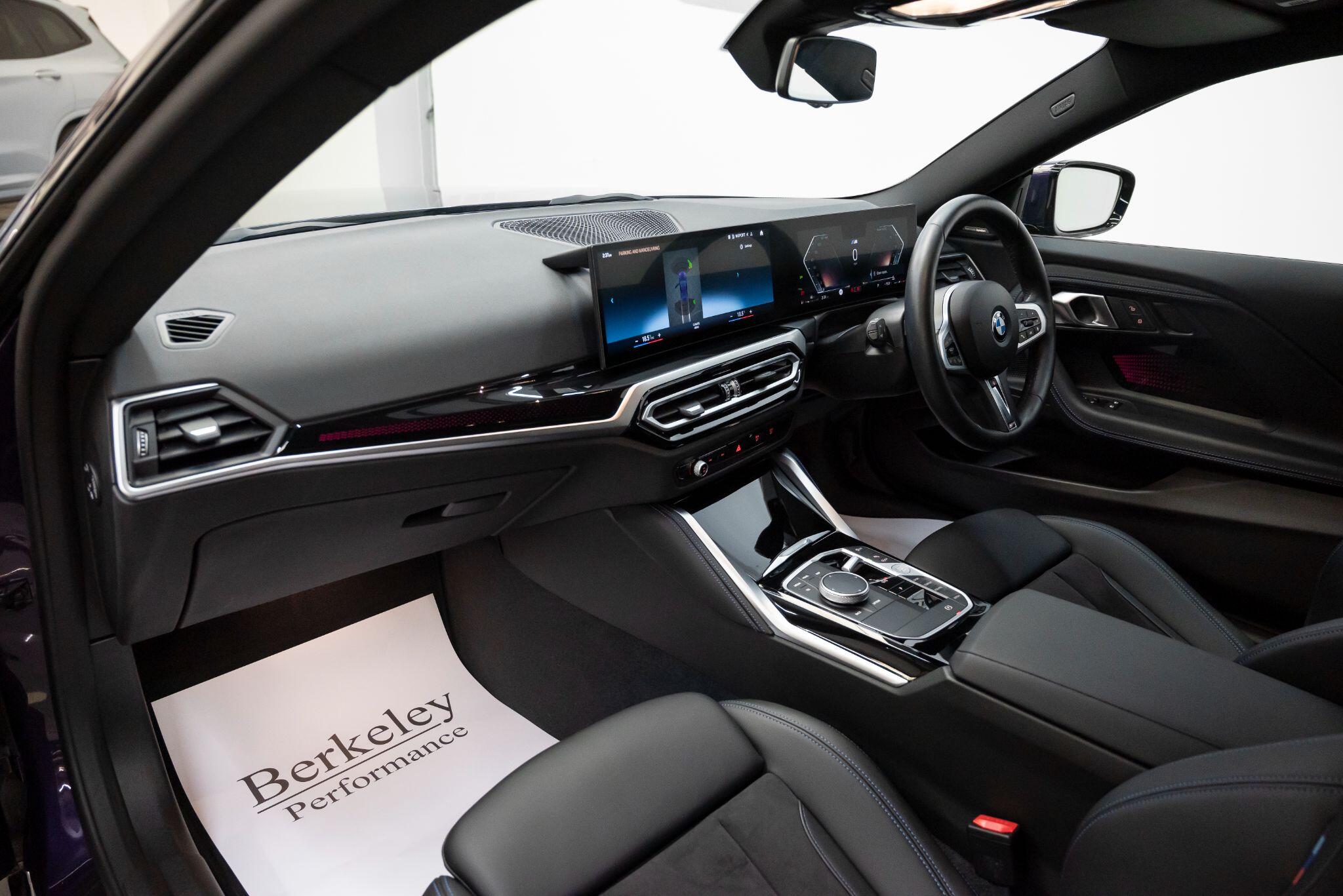 BMW 2 Series view 20