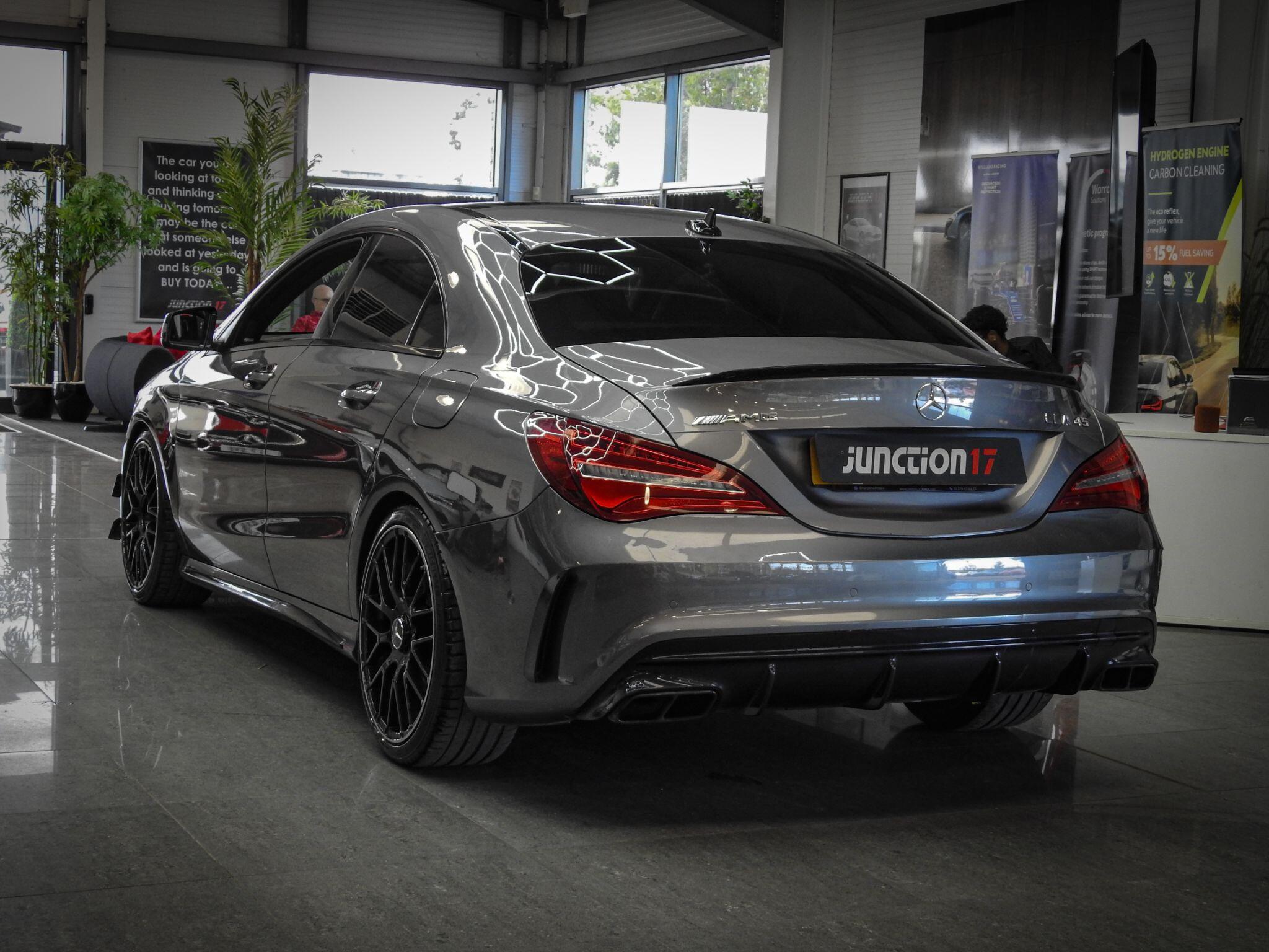 Mercedes-Benz Cla view 12