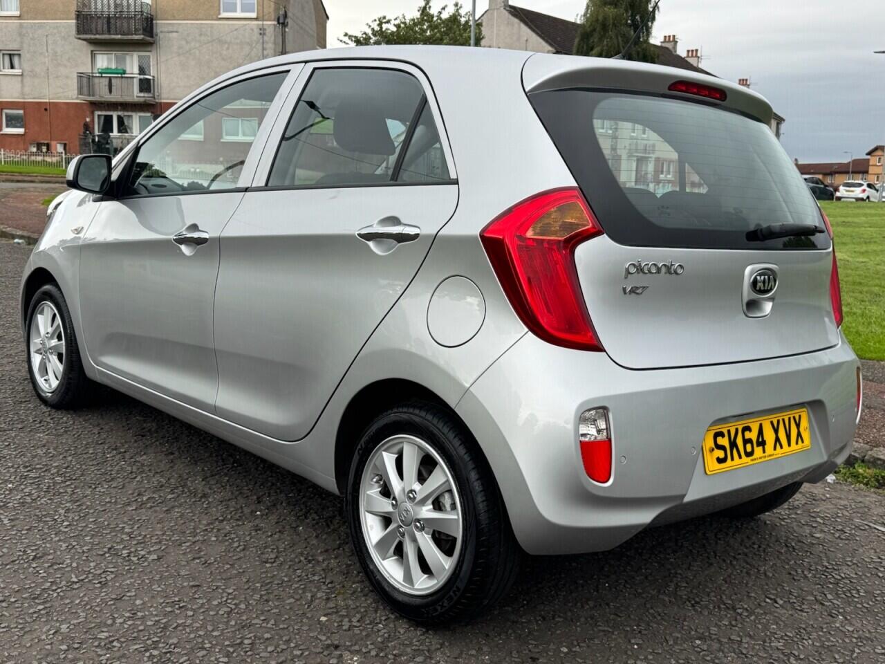 Kia Picanto view 4