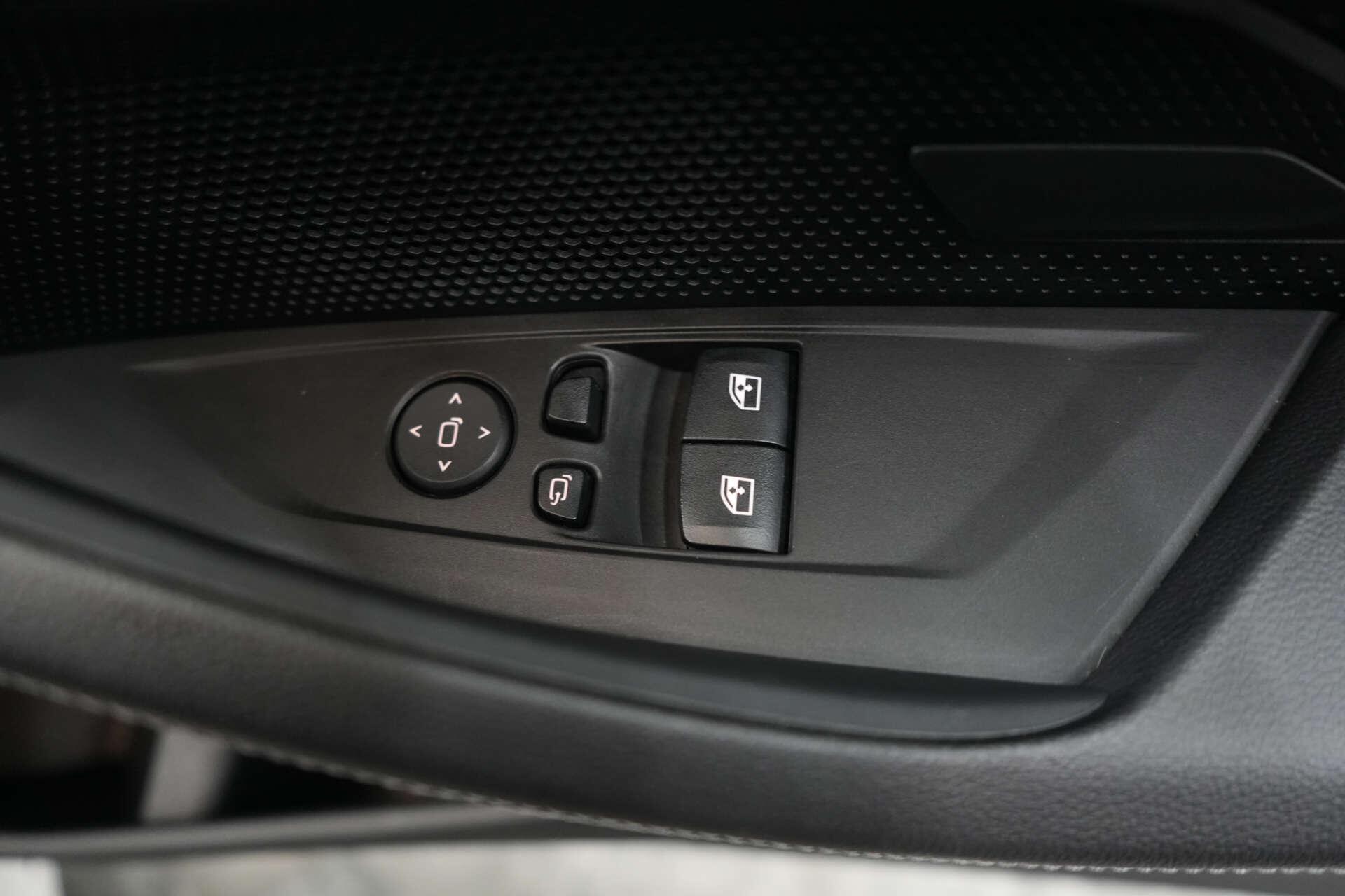 BMW 4 Series view 25