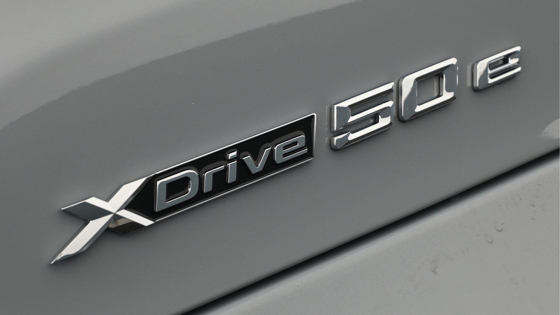 BMW X5 view 32