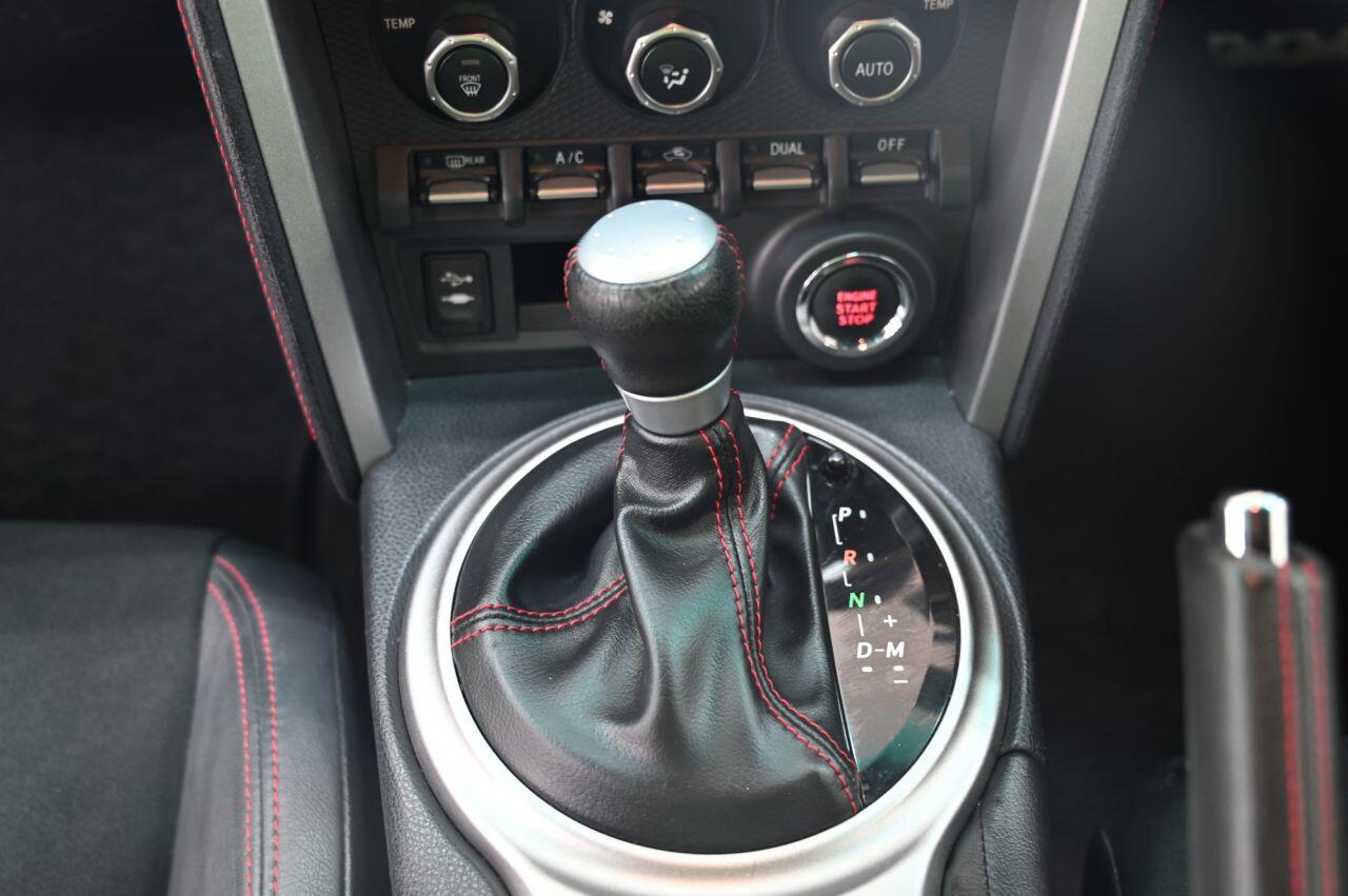 Toyota GT86 view 27