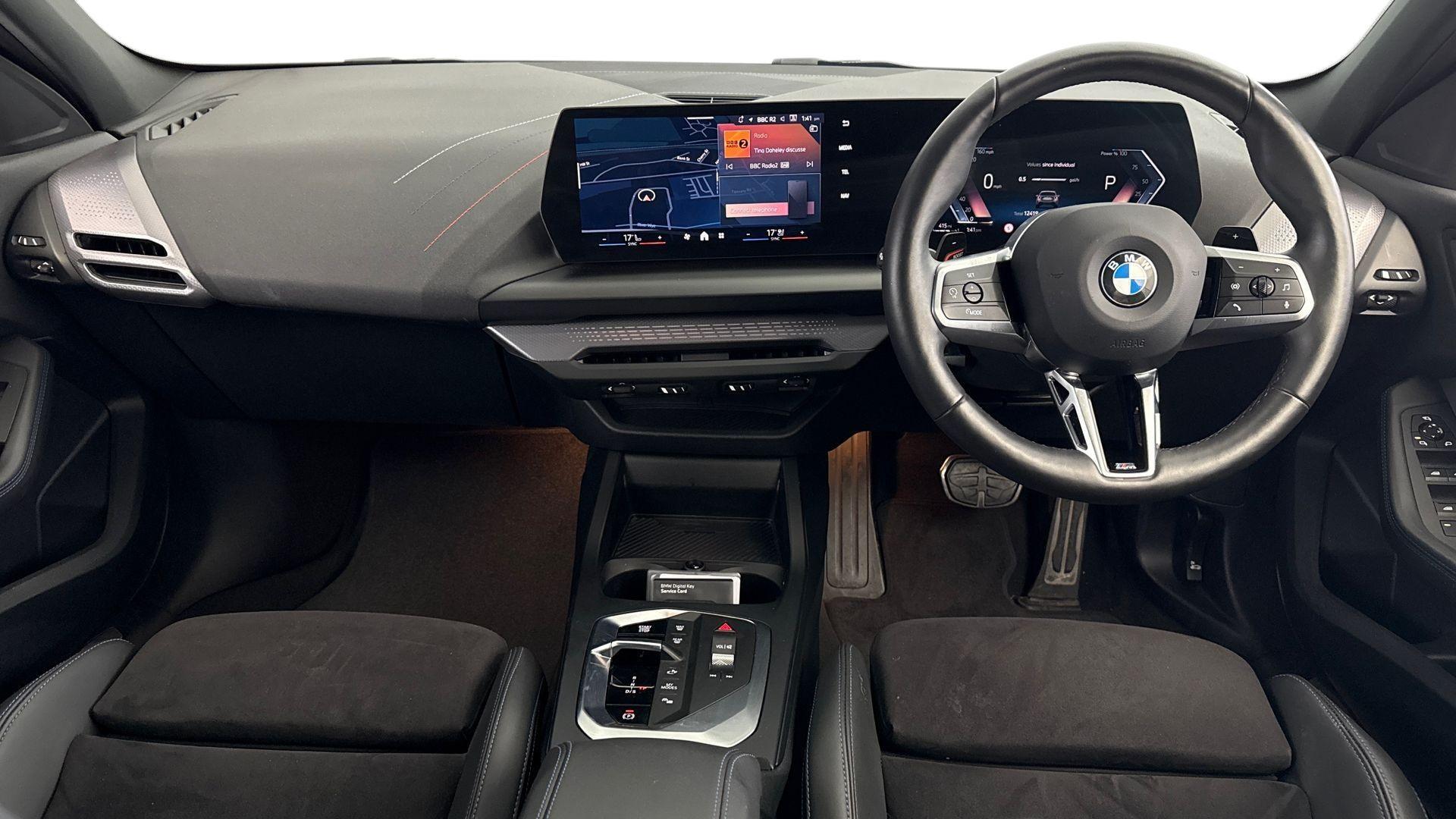 BMW 1 Series view 4