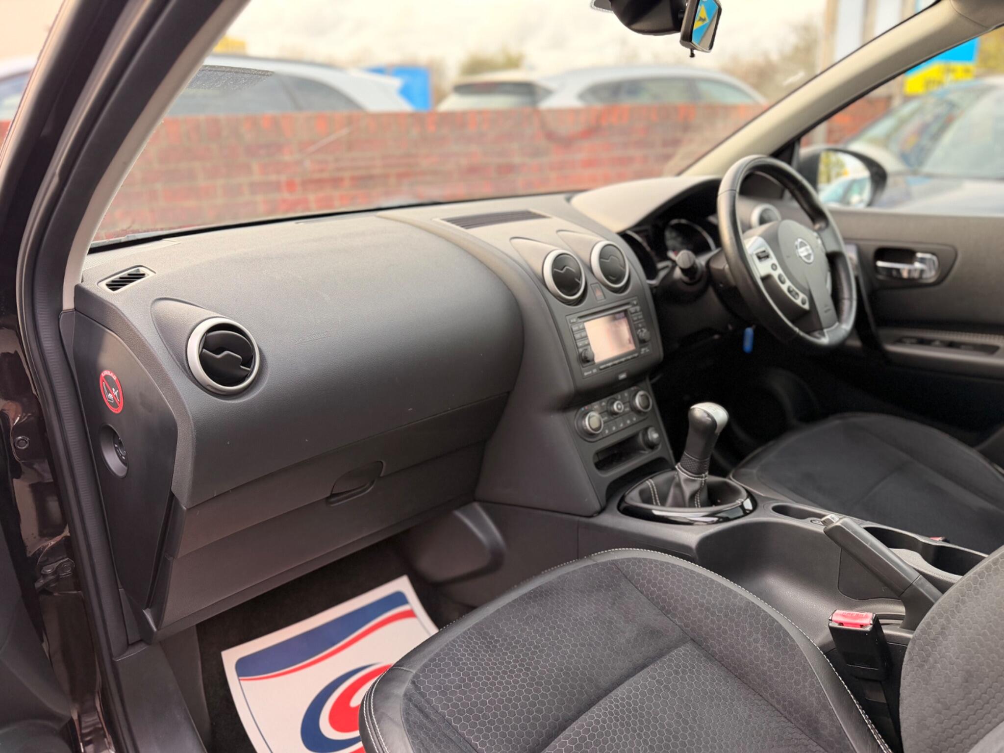Nissan Qashqai view 14