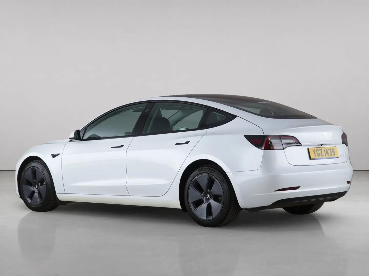 Tesla Model 3 view 8