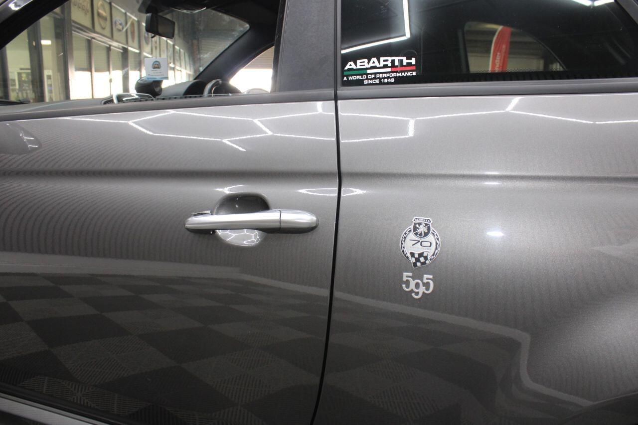Abarth 595 view 23