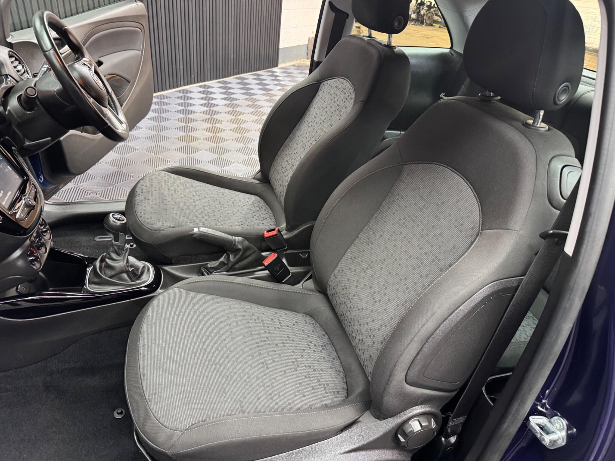 Vauxhall Adam view 37