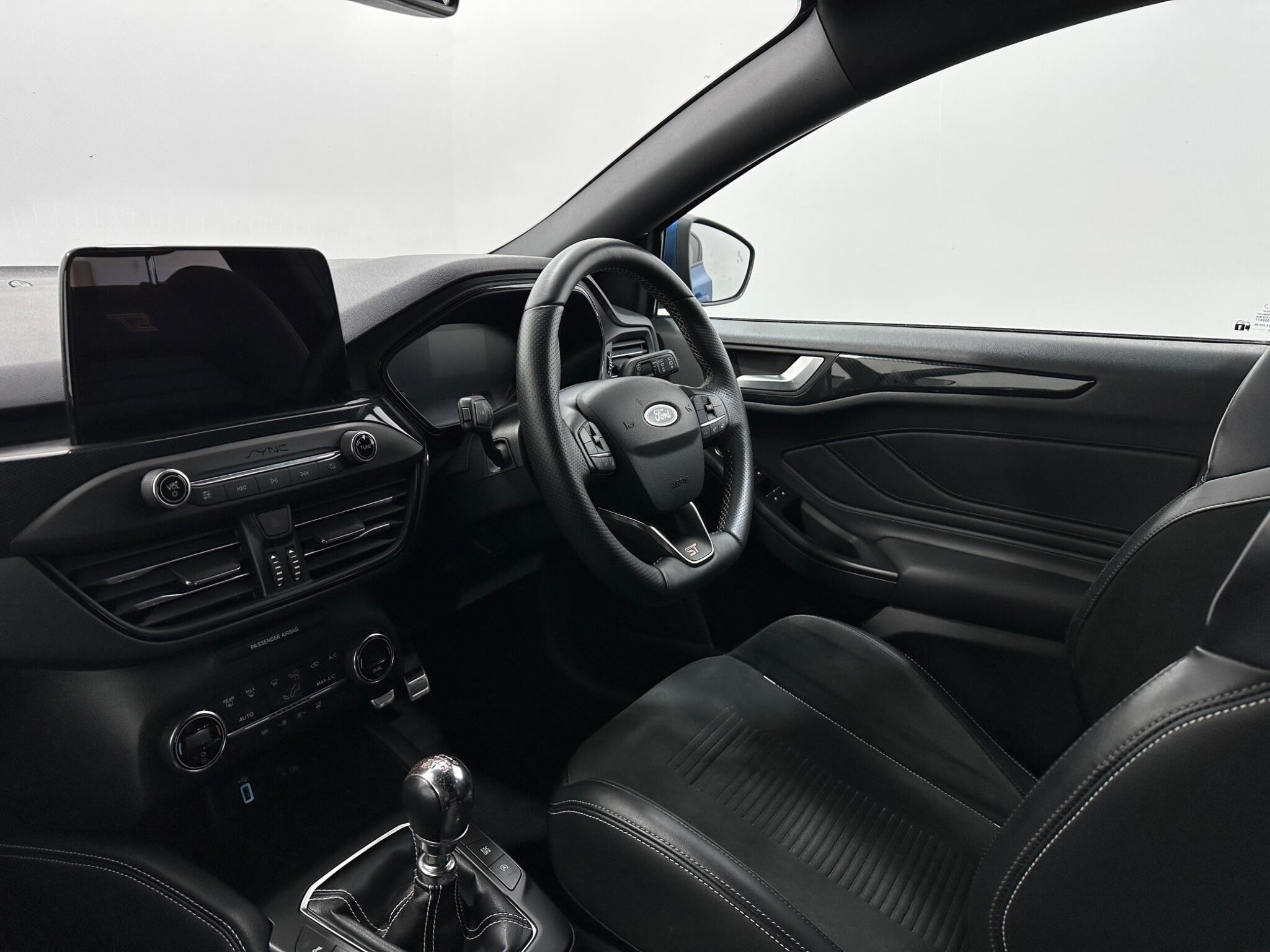Ford Focus view 30