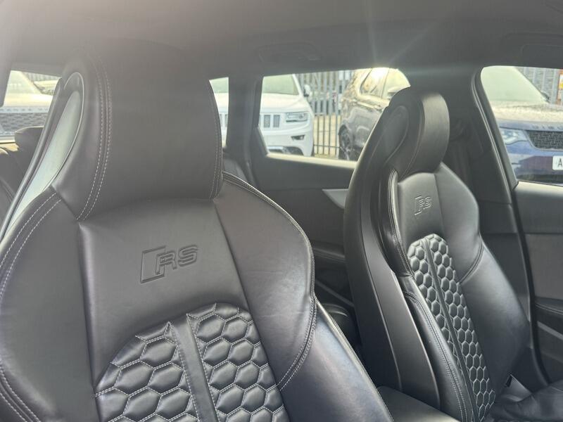 2018 Audi RS4 Avant image 59