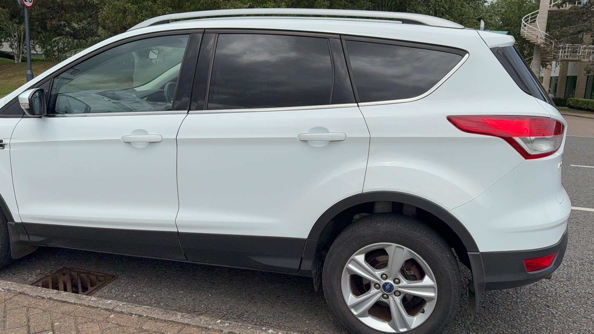 2014 Ford Kuga 2.0 TDCi Zetec AWD Euro 5 5dr • 87,800 miles image 43