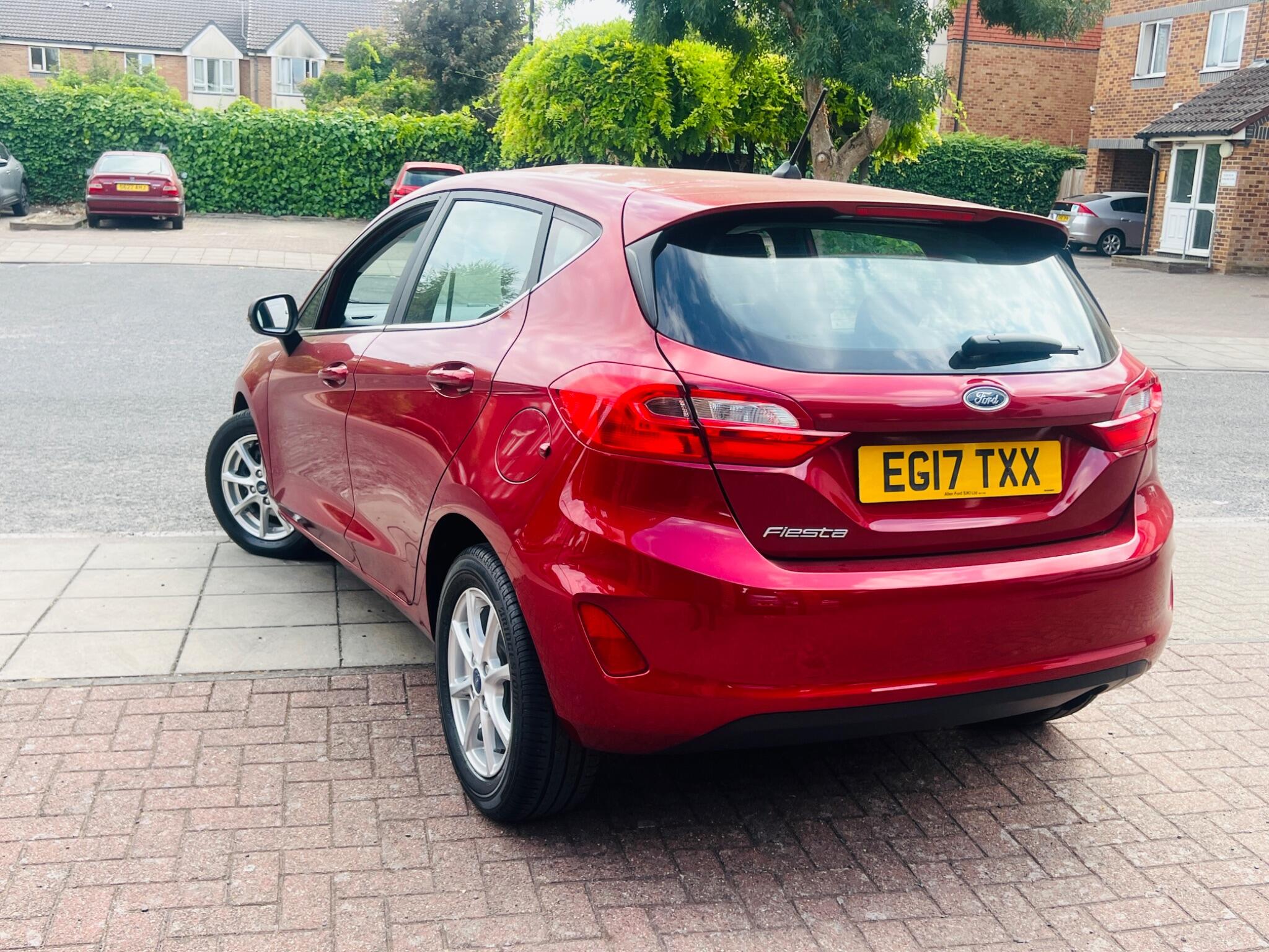 Ford Fiesta view 14