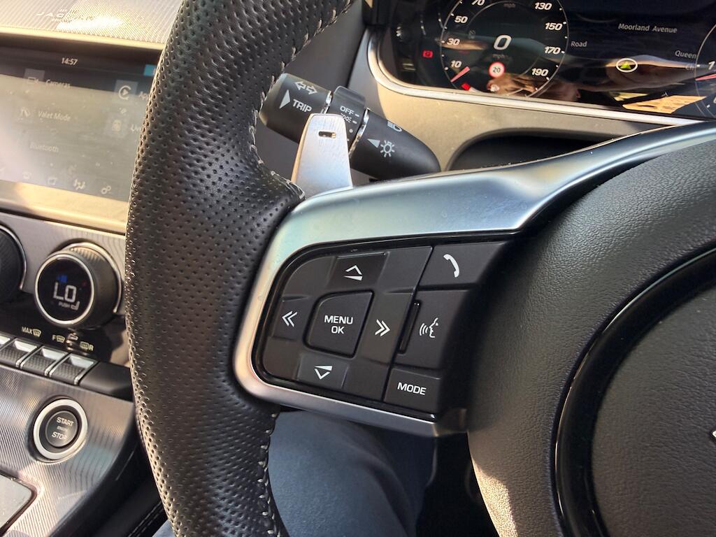 Jaguar F-Type view 47