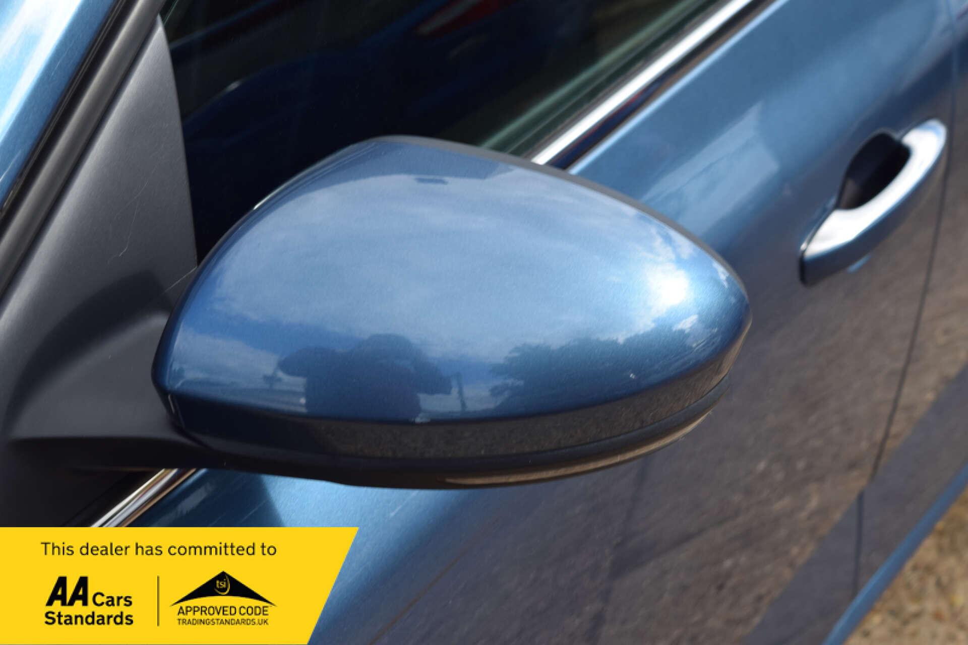 Renault Megane view 13
