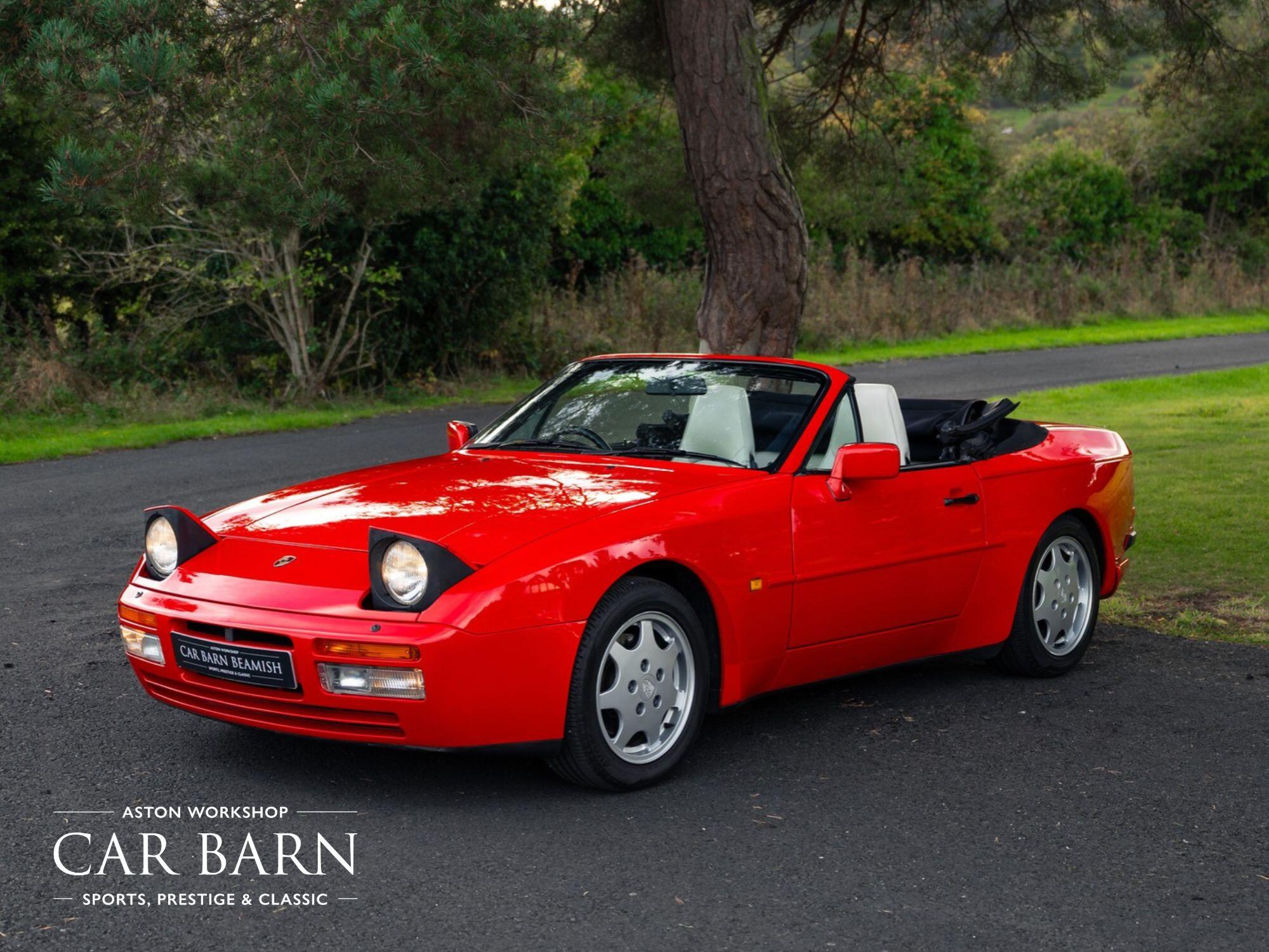 Porsche 944