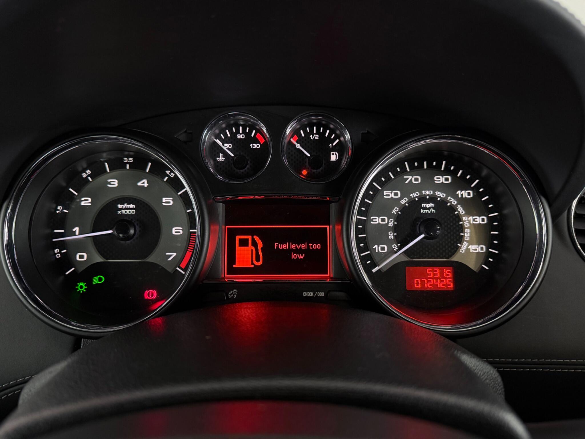 Peugeot RCZ view 14