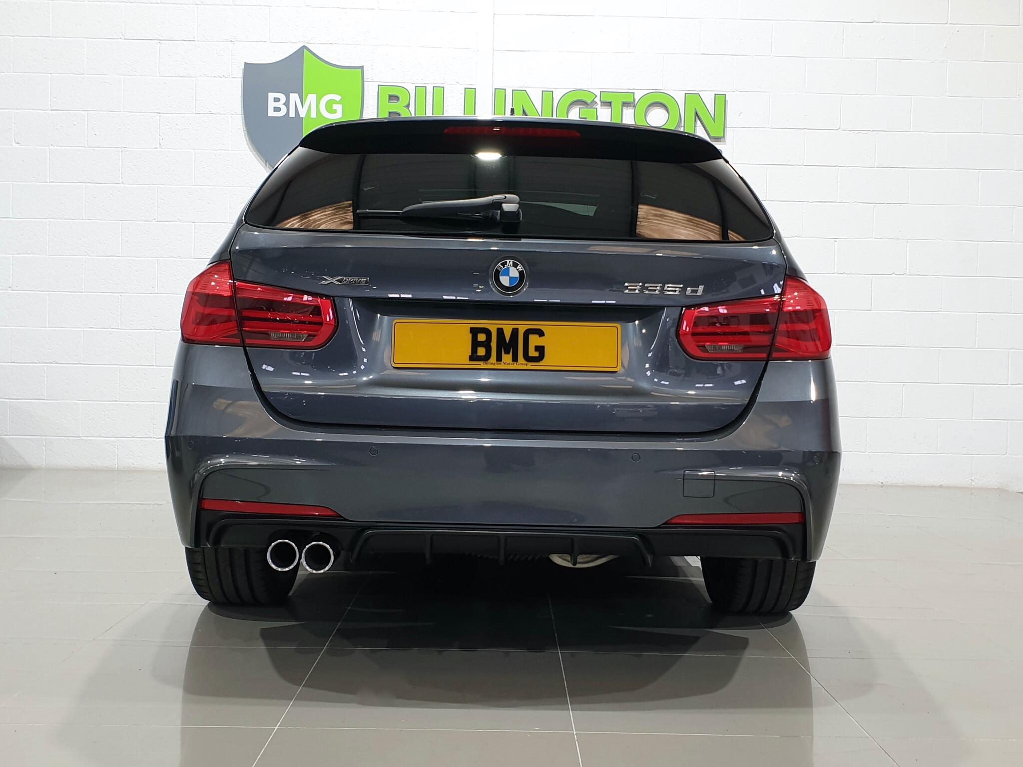 BMW 3 Series view 6