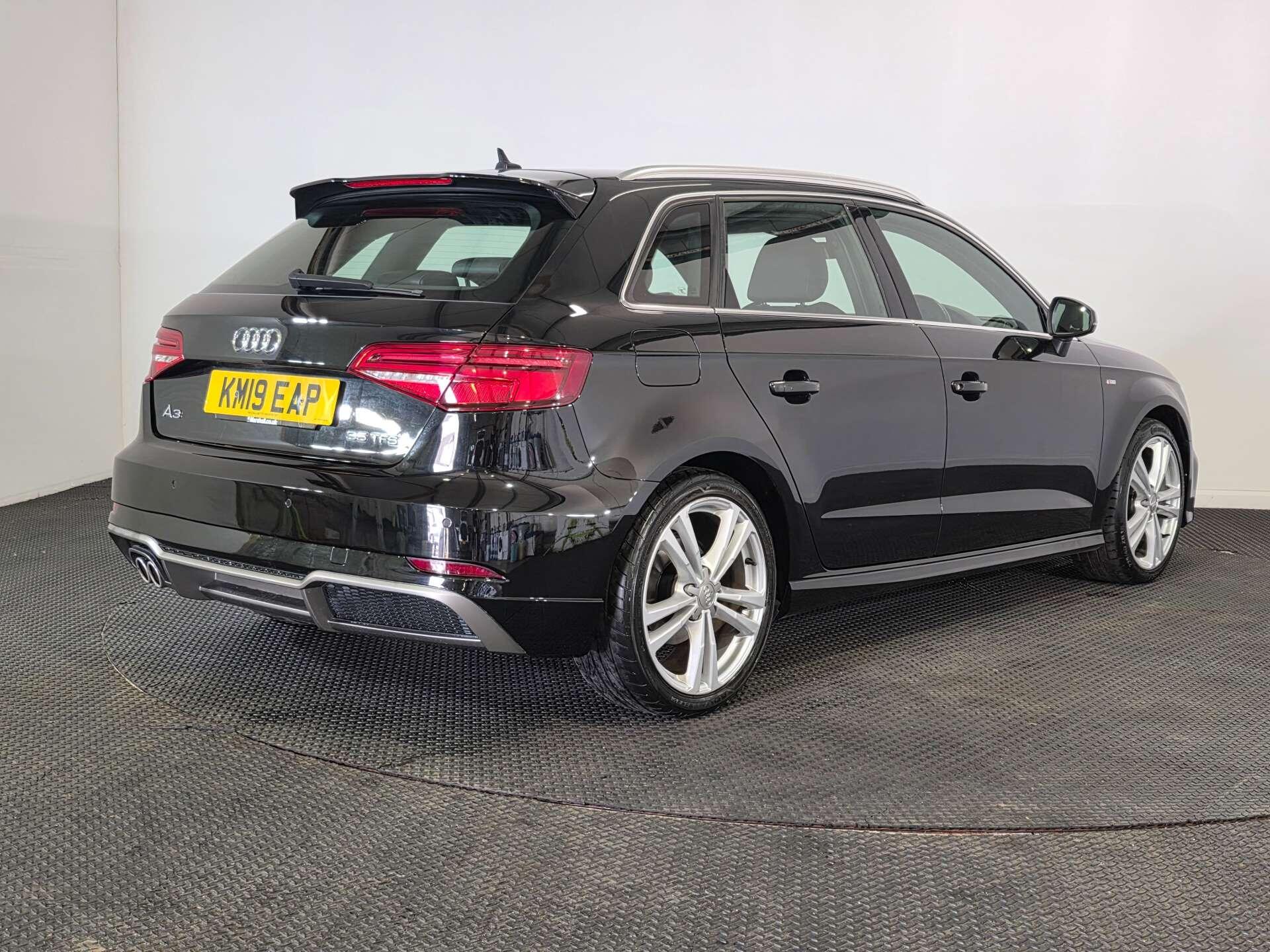 Audi A3 view 7