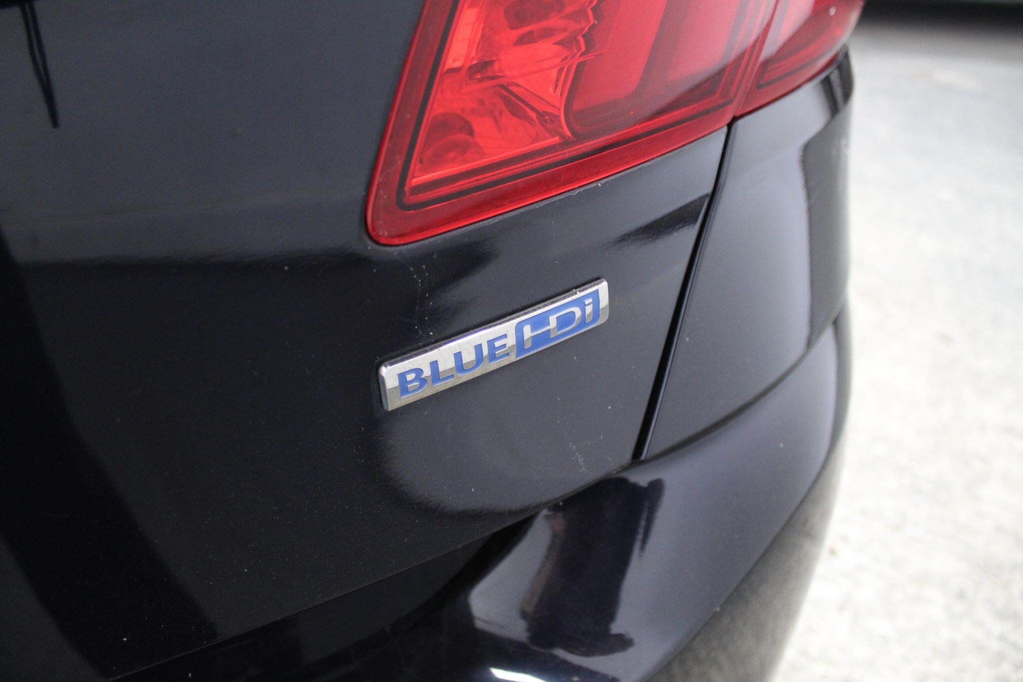Peugeot 308 view 20