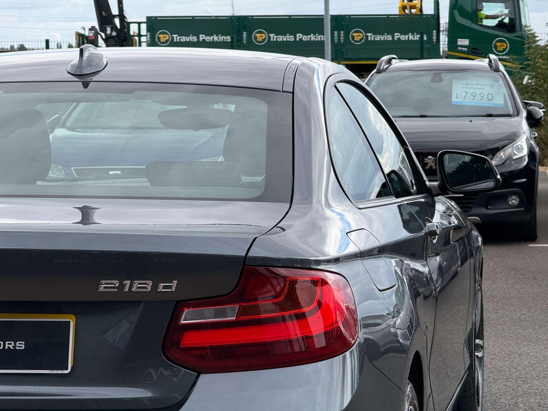 BMW 2 Series view 24