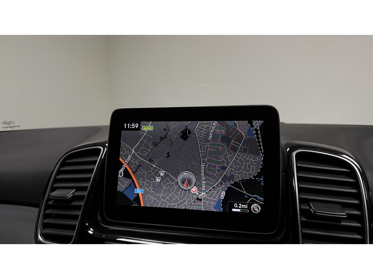 Mercedes-Benz Gle view 27