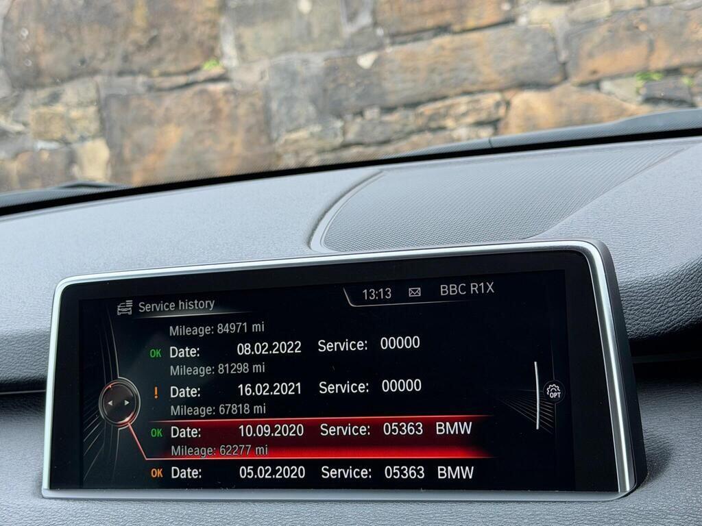 BMW X5 view 32