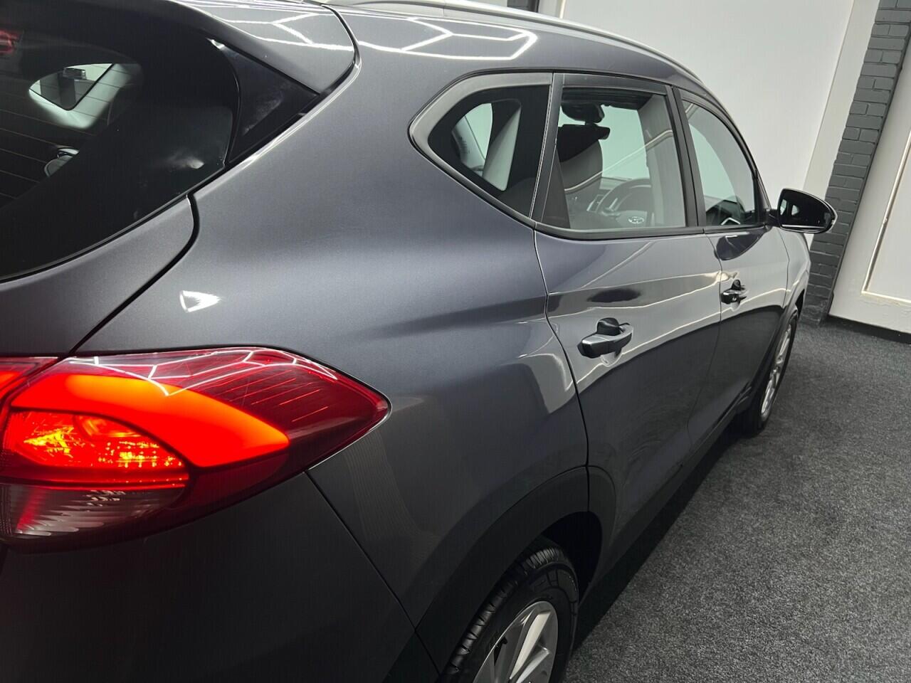 Hyundai Tucson view 12