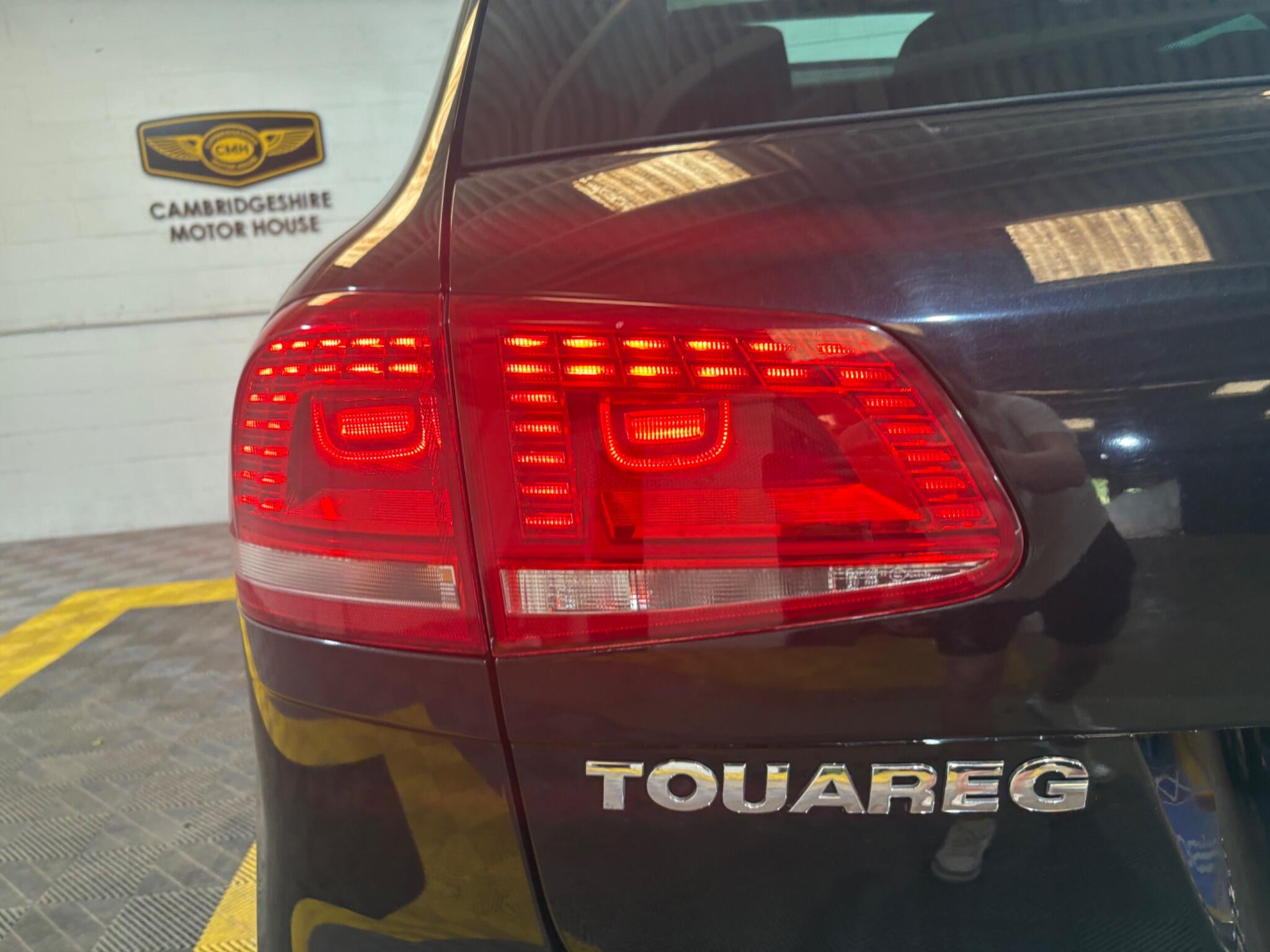 Volkswagen Touareg view 73