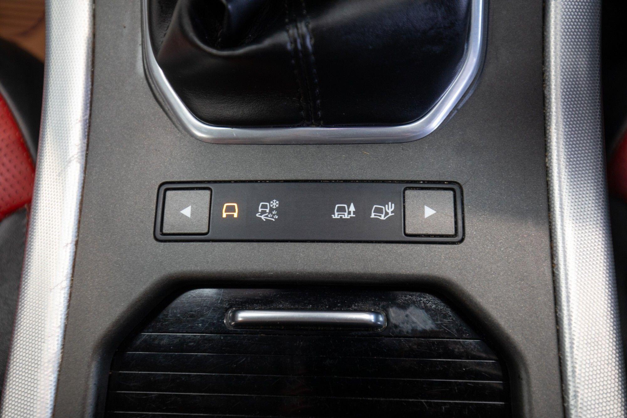 Land Rover Range Rover Evoque view 38