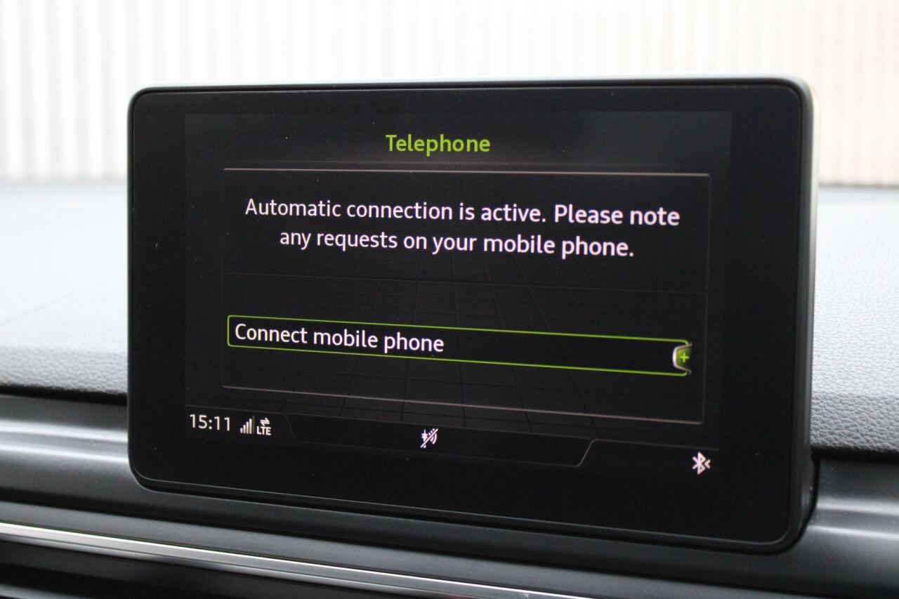 Audi A4 view 23